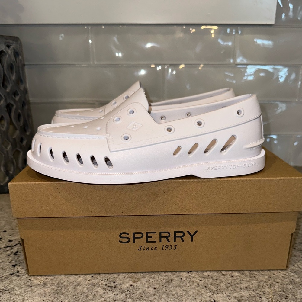NIB Sperry Authentic Original Float Boat Shoes for Ladies - Picture 7 of 15